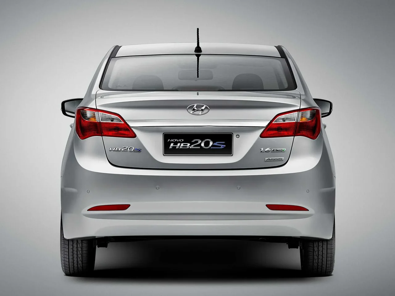 Exterior 8