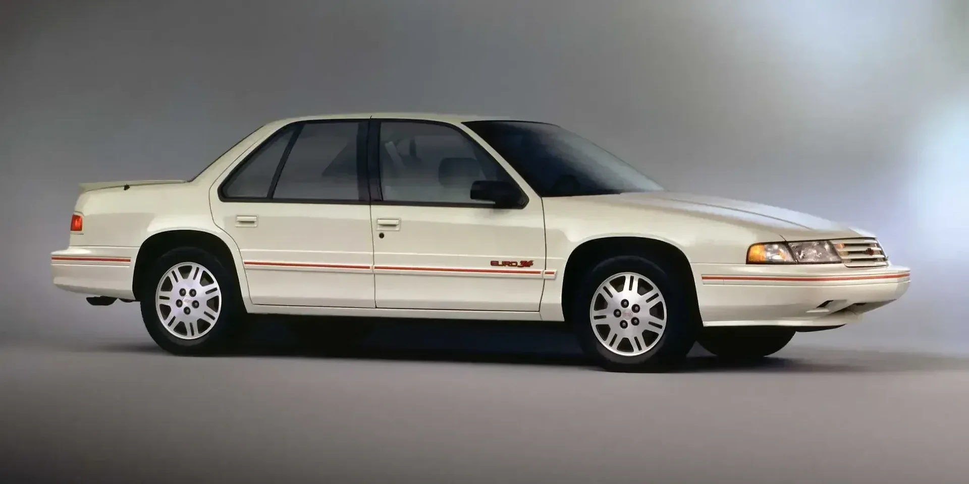 1993 Chevrolet Lumina Euro photo 1