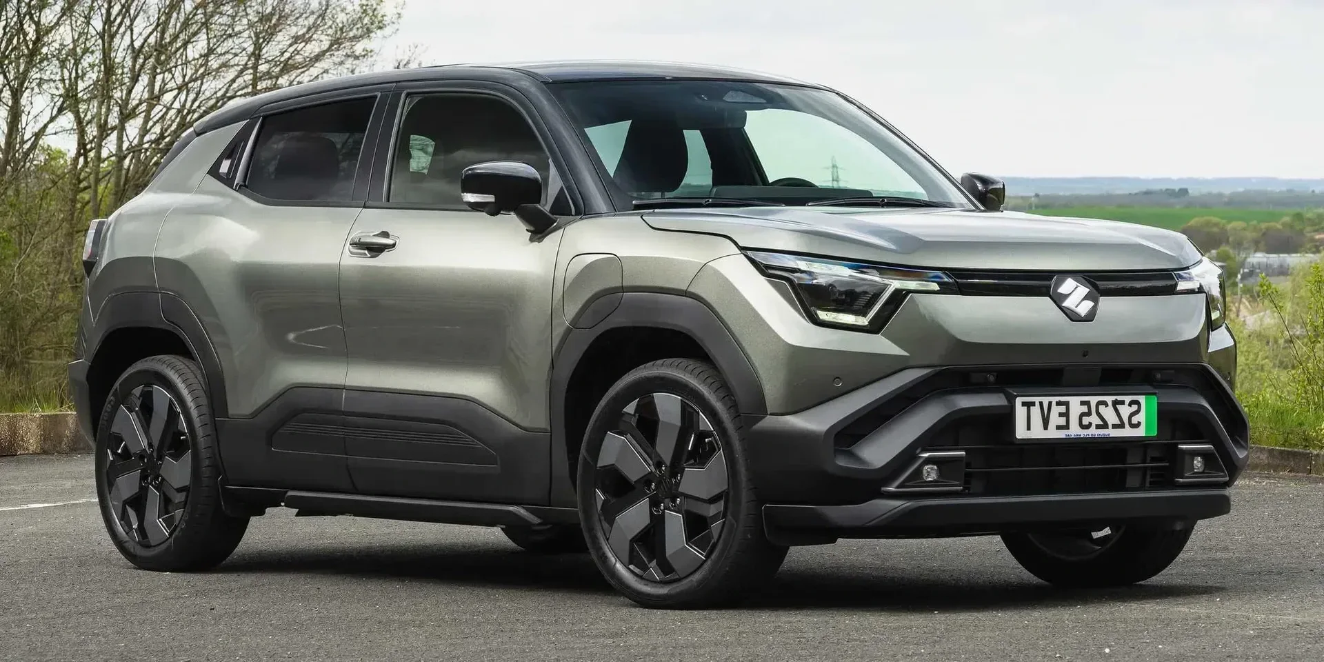 2025 Suzuki e Vitara photo 1