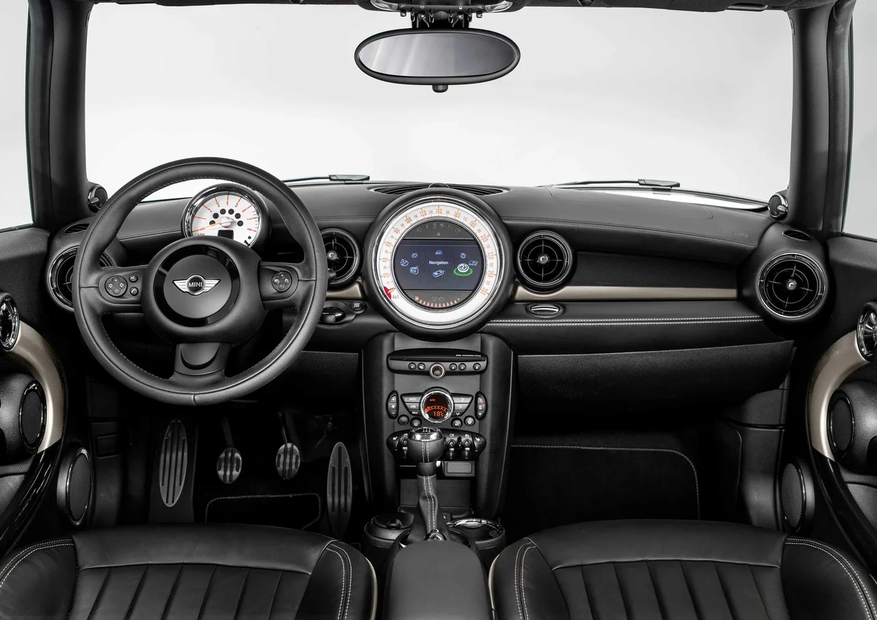 Interior 2