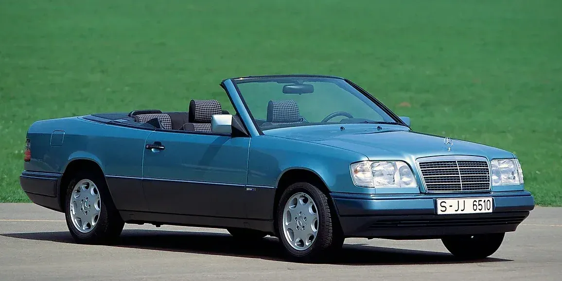 1997 Mercedes-Benz E-Class photo 1
