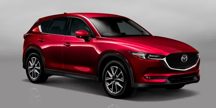 2017 Mazda CX-5 front three-quarter view