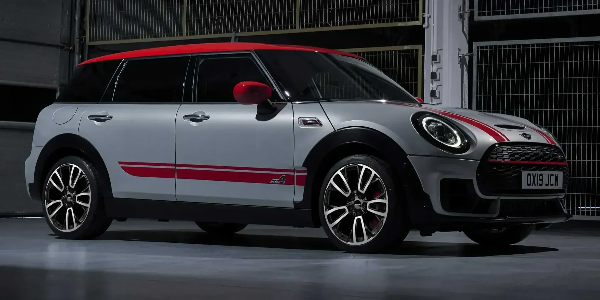 2021 Mini Clubman John Cooper Works photo 1