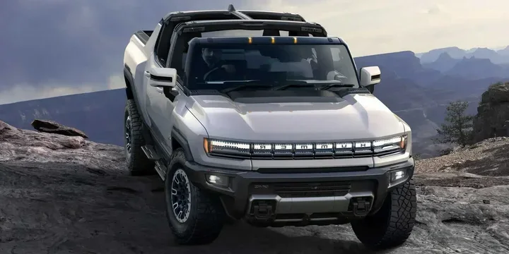 2022 GMC 2022-gmc-hummer-ev-3x-pickup-single-speed main image