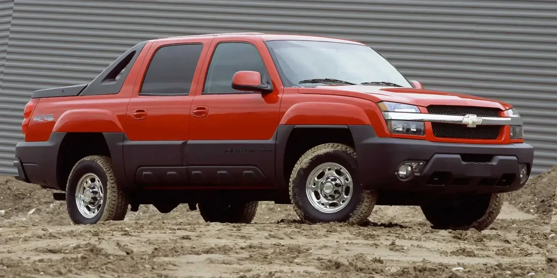 2002 Chevrolet Avalanche photo 1