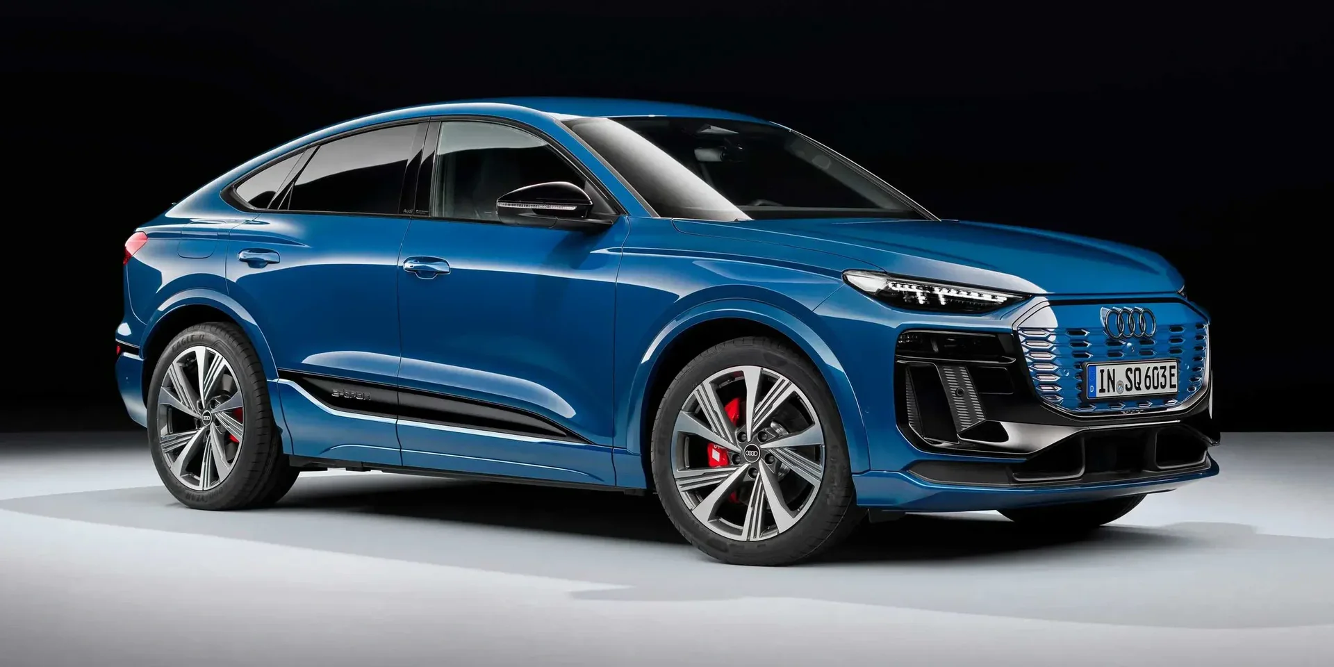 2025 Audi Q6 e-tron SQ6 photo 1