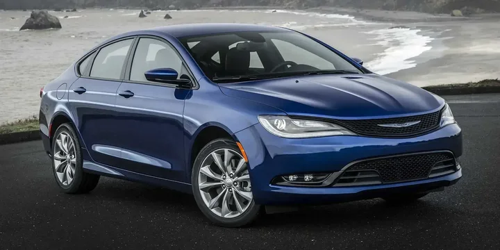 2015 Chrysler 2015-chrysler-200-s-automatic-9-speed main image