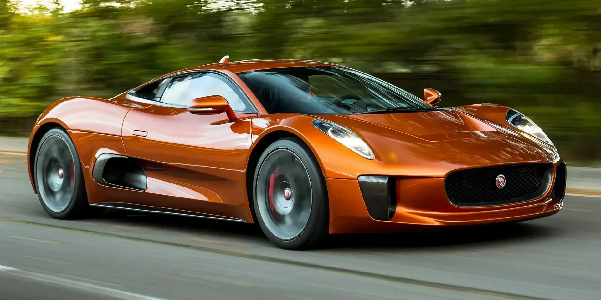2010 Jaguar C-X75 photo 1