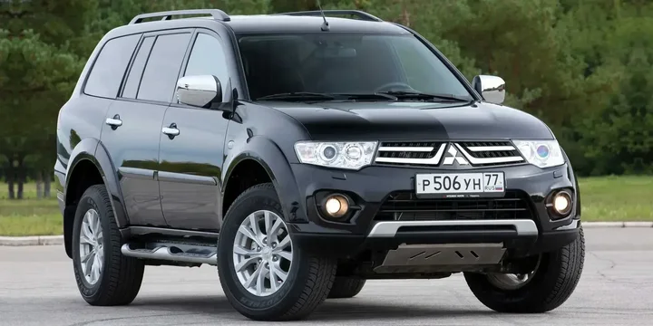 2013 Mitsubishi 2013-mitsubishi-pajero-sport-generation-kh0-facelift main image
