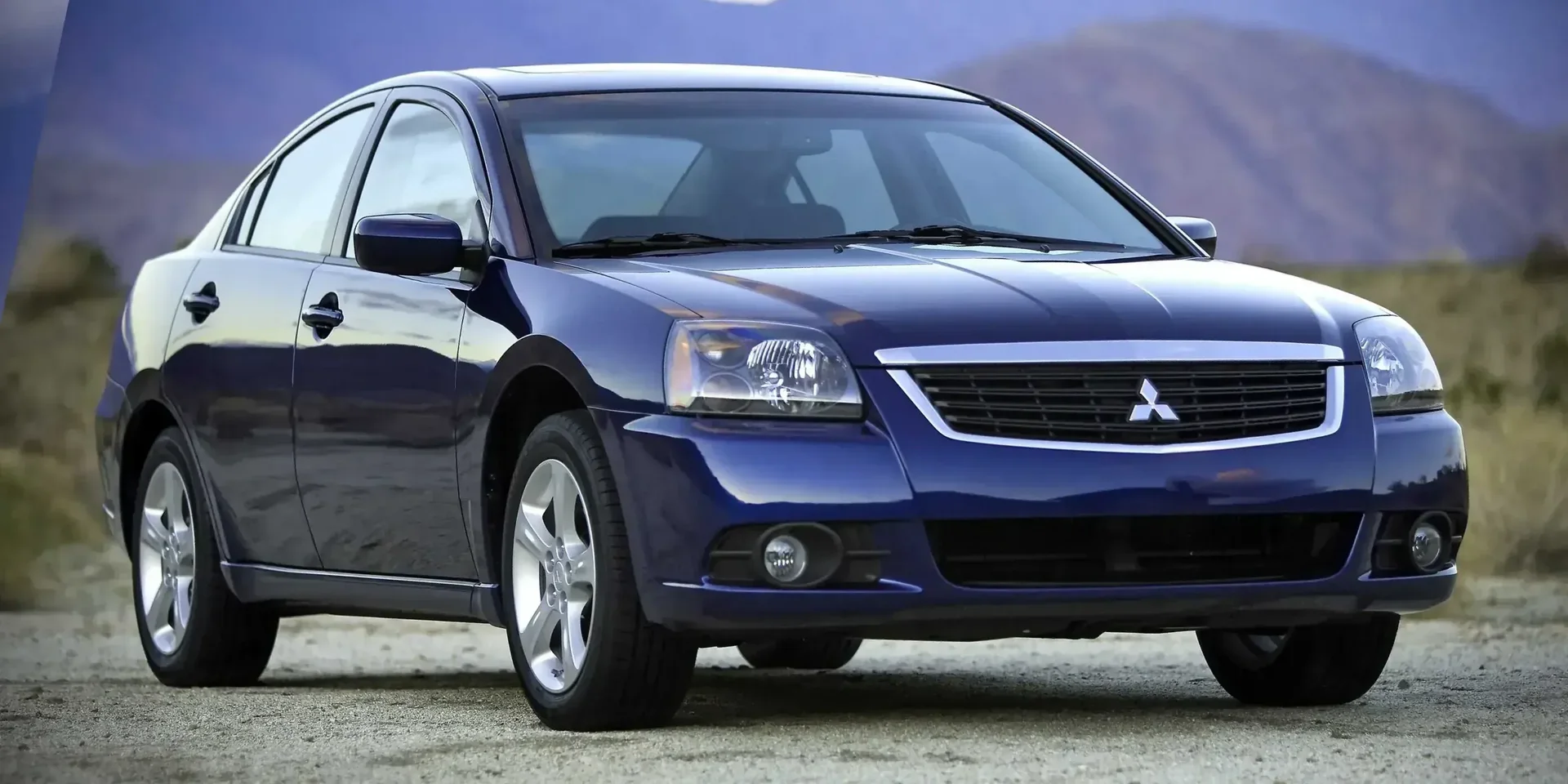 2009 Mitsubishi Galant photo 1
