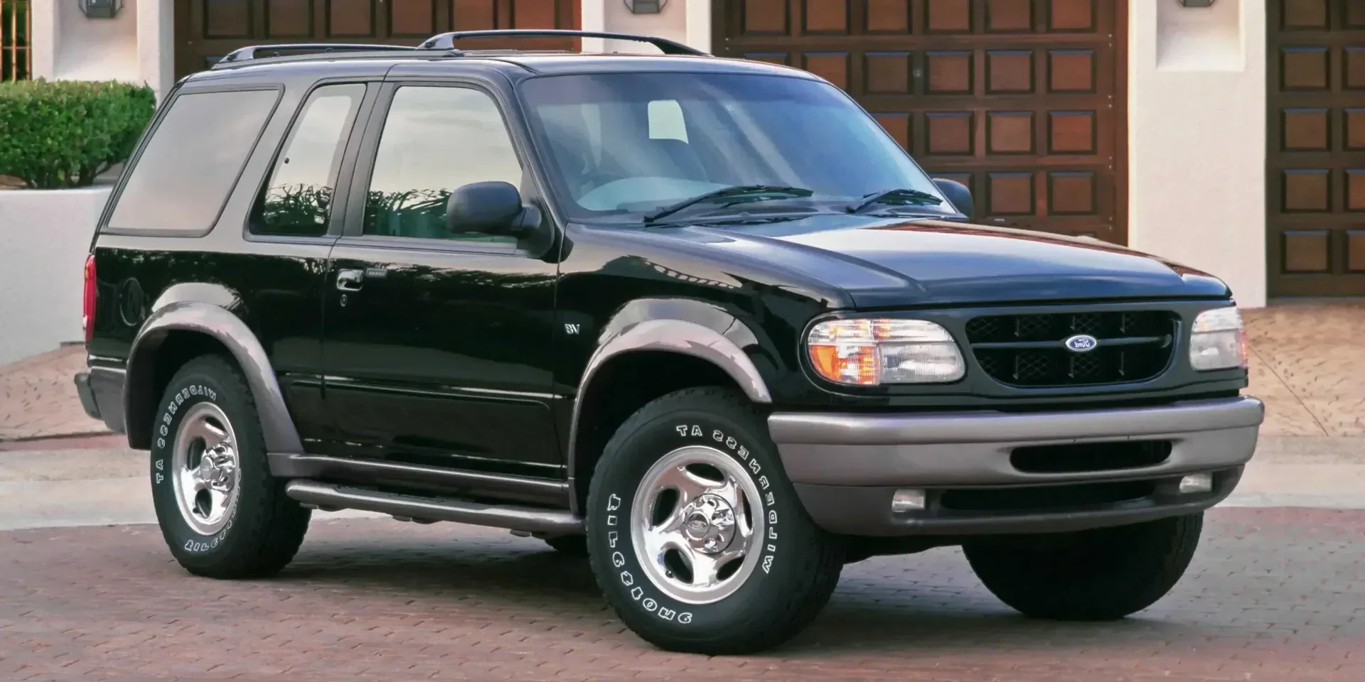 1998 Ford Explorer photo 1