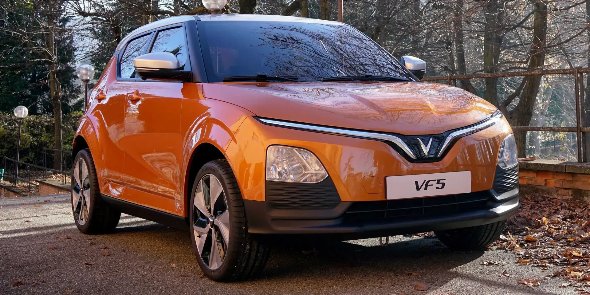 2023 VinFast VF 5 photo 1
