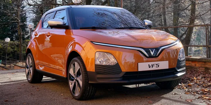 2023 VinFast 2023-vinfast-vf-5-plus main image