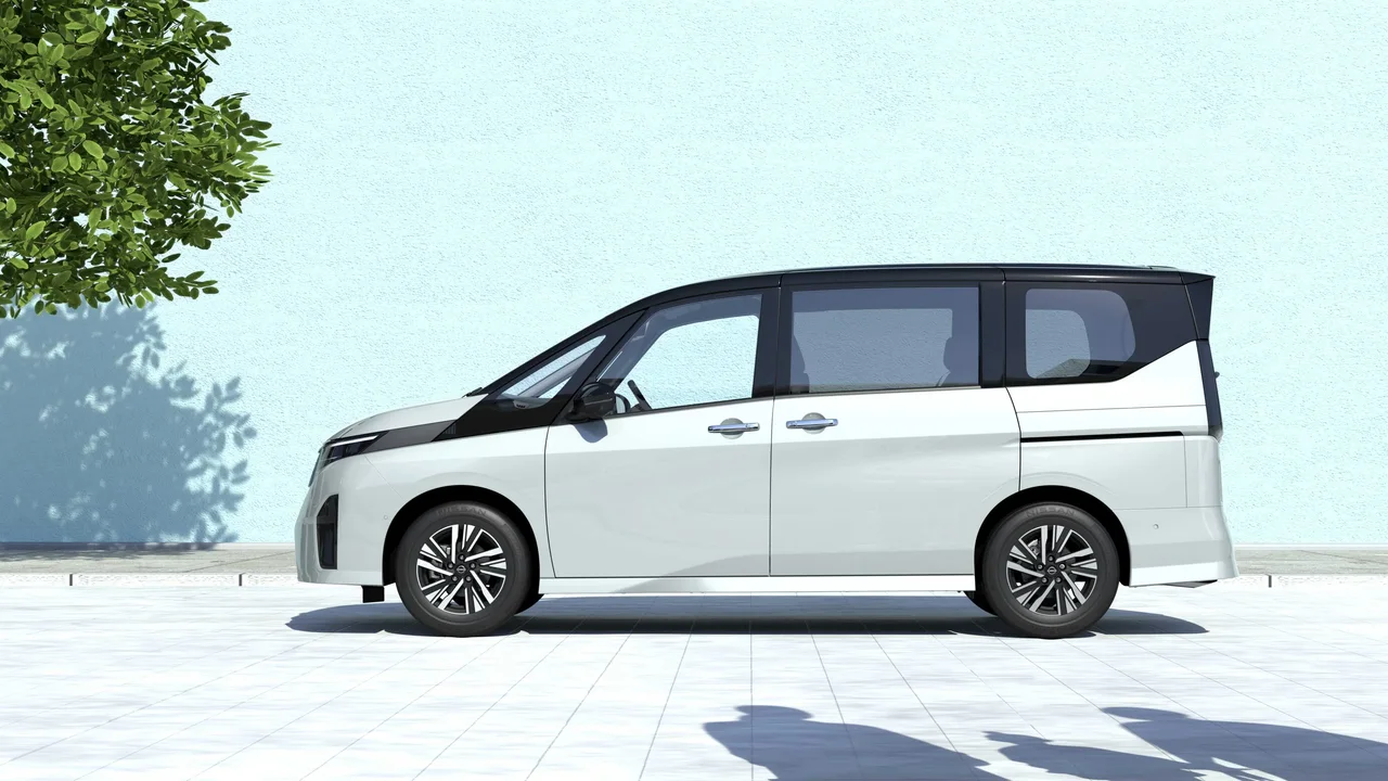 Exterior 4