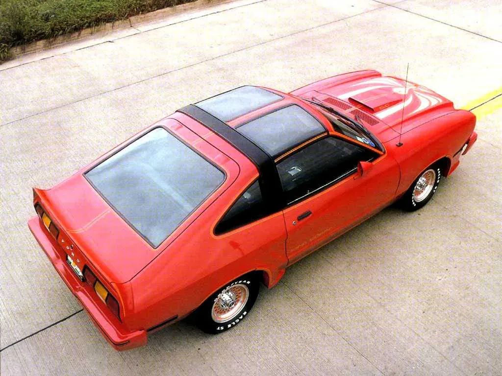 Exterior 18