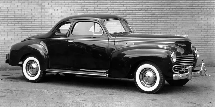 1940 Chrysler 1940-chrysler-new-yorker-coupe-club-coupe-coupe-53-manual-137hp-1940-3-speed main image
