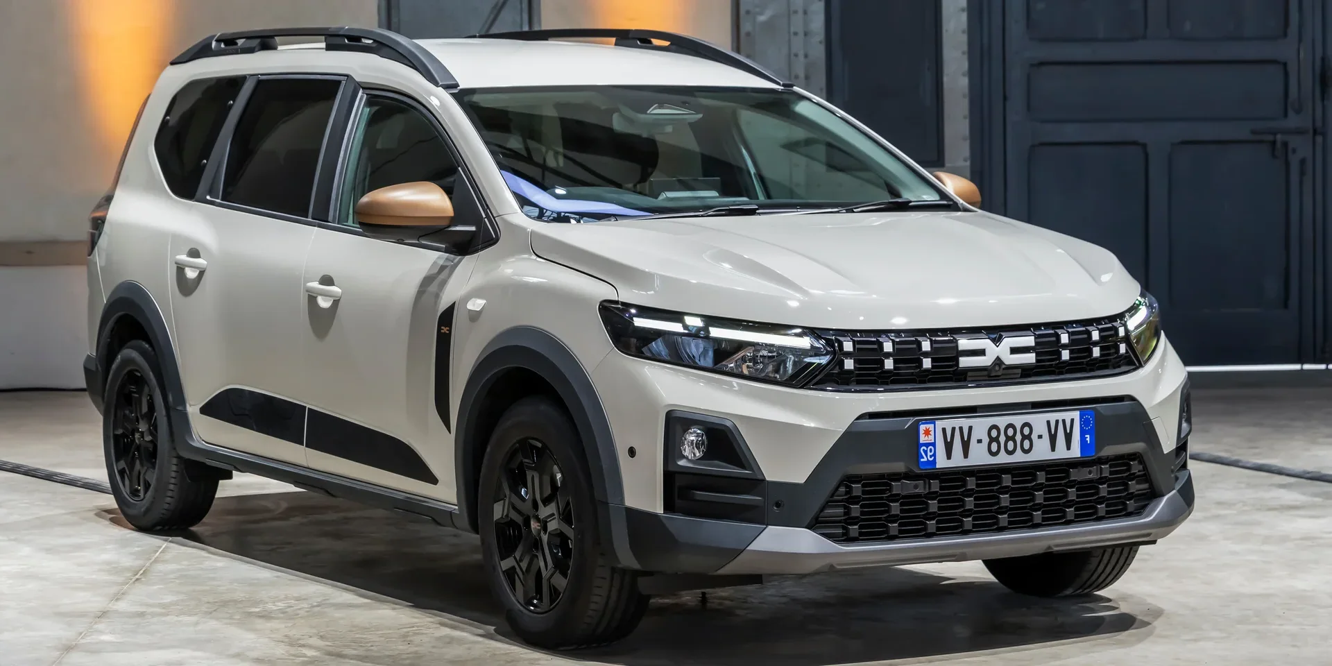 2026 Dacia Jogger photo 1