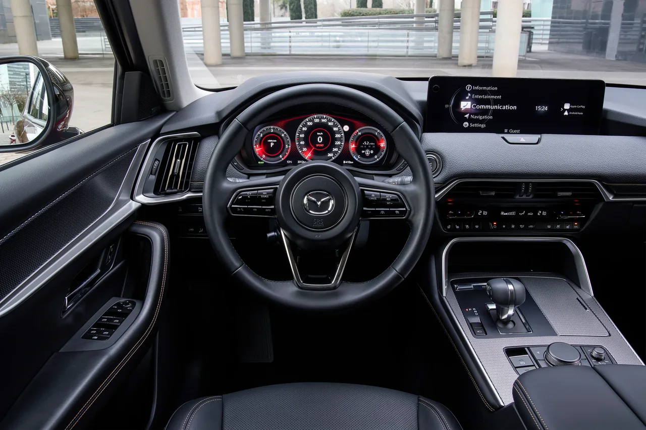 Interior 2