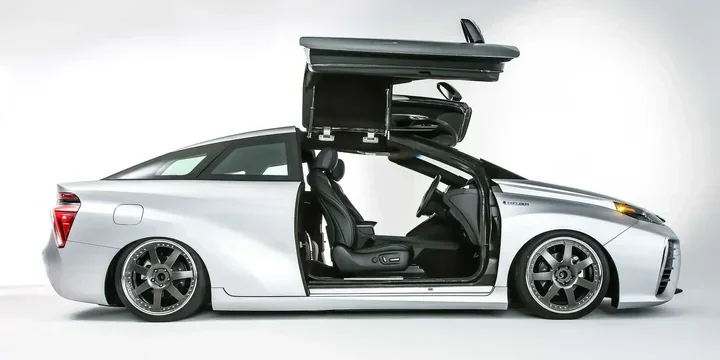 2015 Toyota 2015-toyota-concept-fuelcell main image