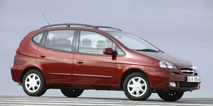 2004 Chevrolet Tacuma exterior main image