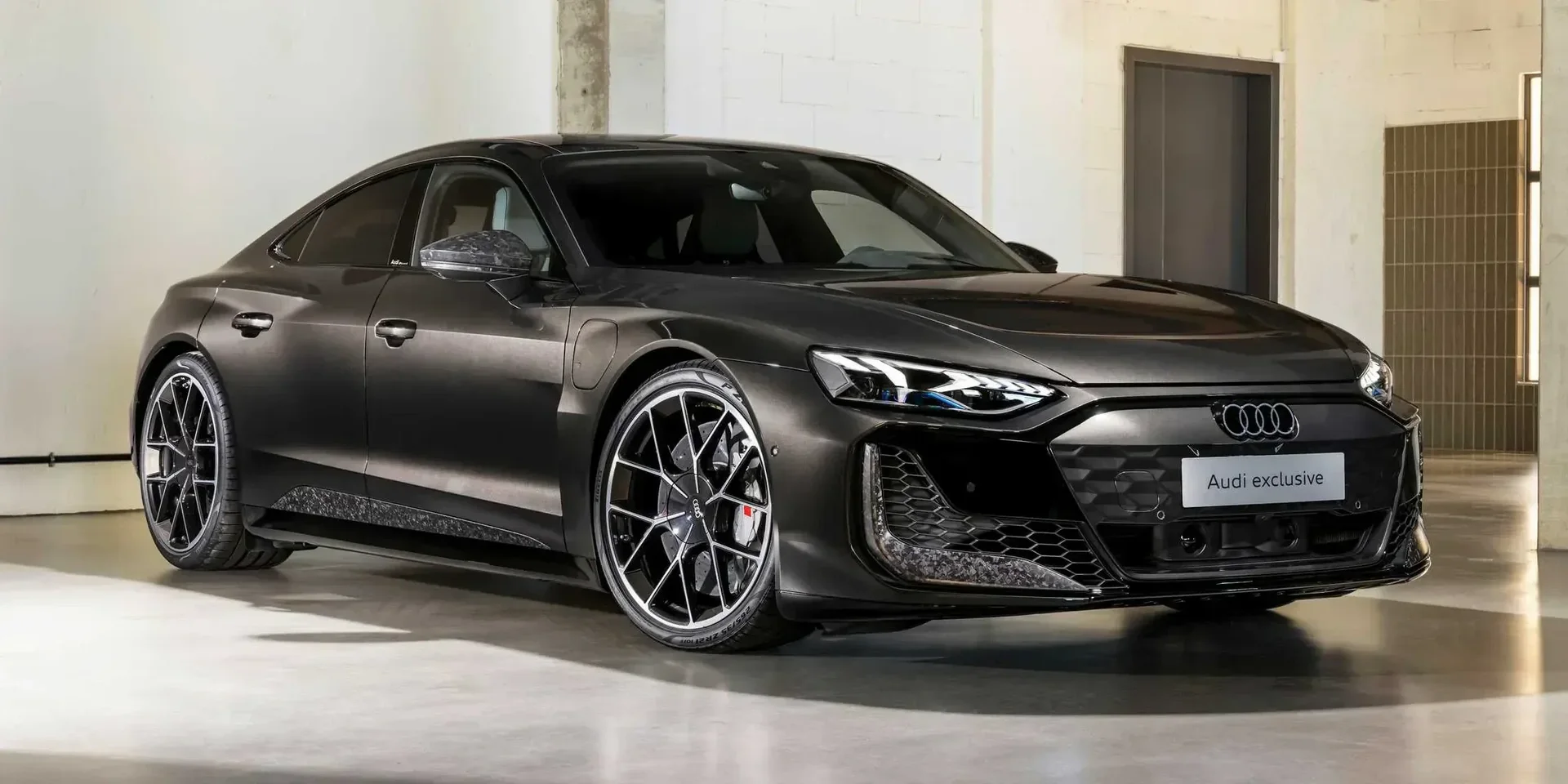 2026 Audi e-tron RS photo 1