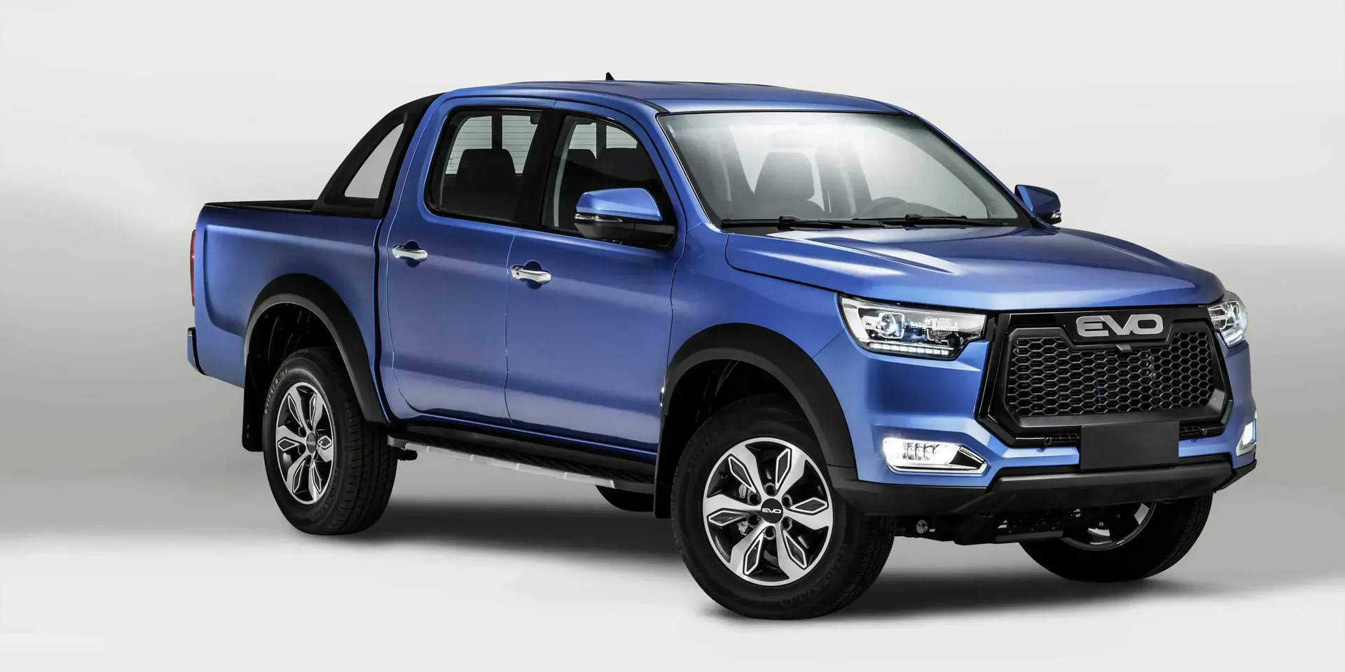 2022 EVO Cross4 photo 1