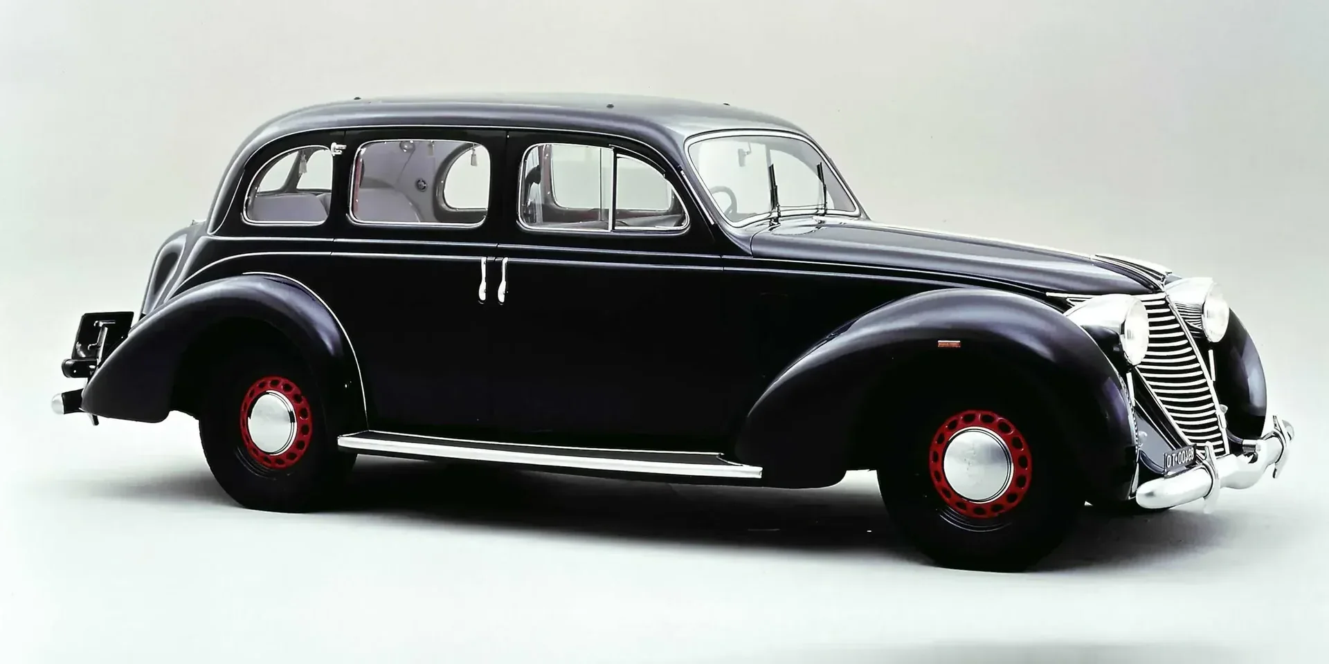 1944 Fiat 2800 photo 1