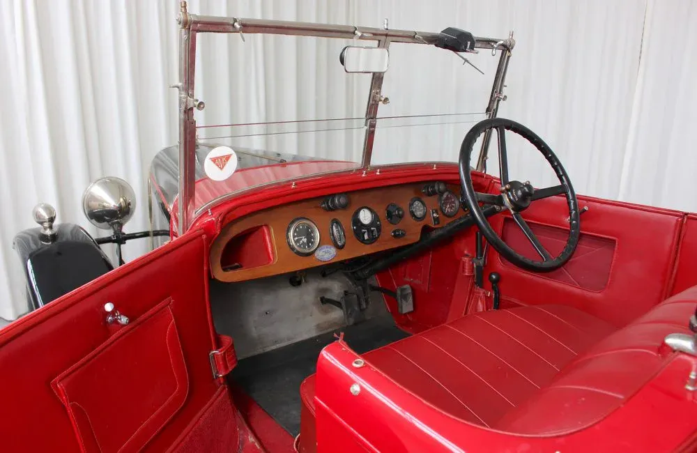 Interior 1