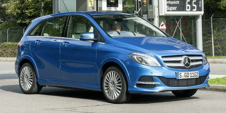 2015 Mercedes-Benz 2015-mercedes-benz-b-class-b-200-c main image