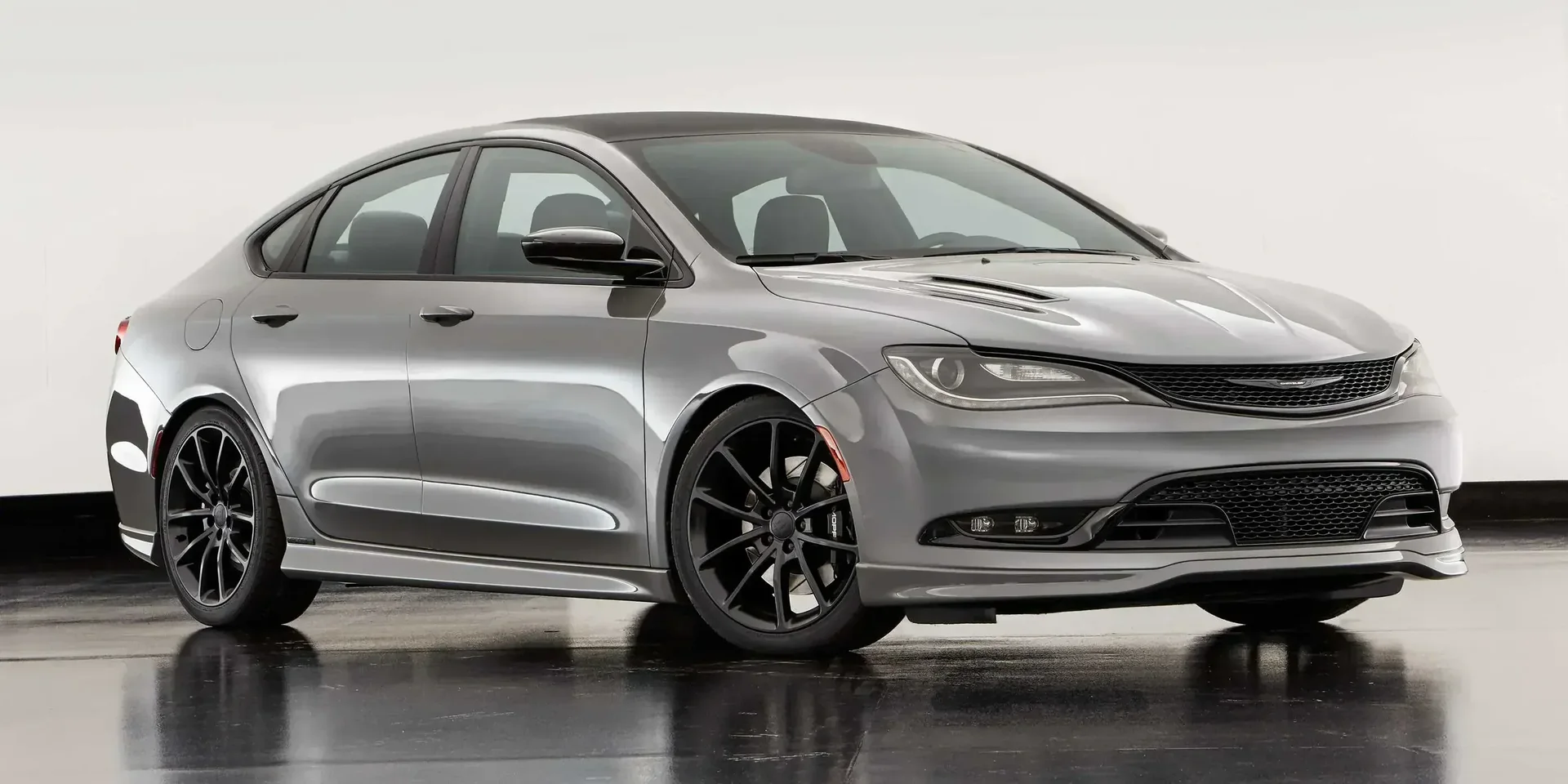 2015 Chrysler 200 S Mopar photo 1