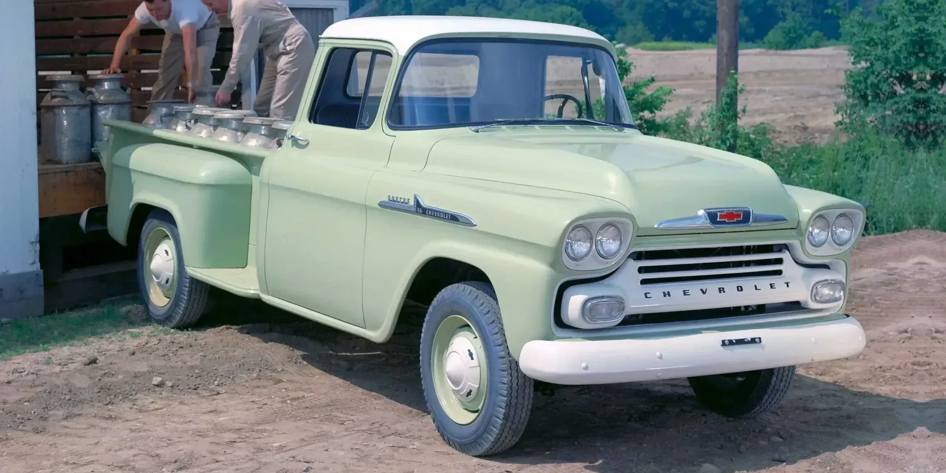 1958 Chevrolet Task Force Apache photo 1