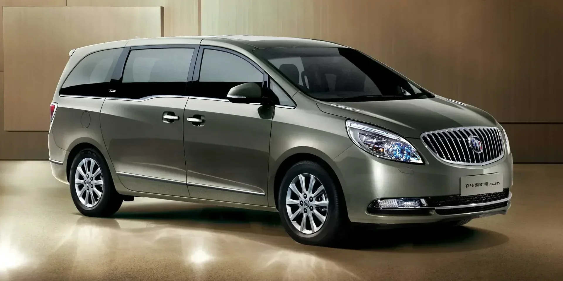 2011 Buick GL8 photo 1