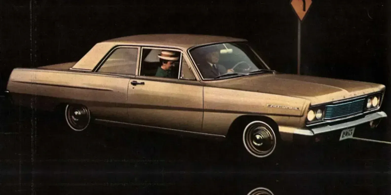 1965 Ford Fairlane photo 1