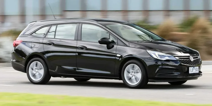 2018 Holden 2018-holden-astra-sportwagon-14-t-automatic-6-speed main image