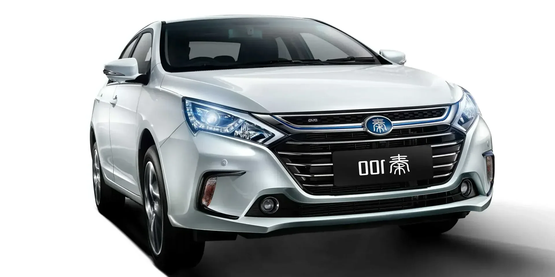 2017 BYD Qin photo 1