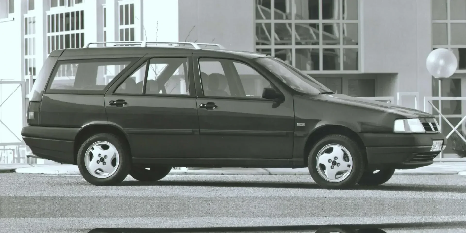 1990 Fiat Tempra photo 1