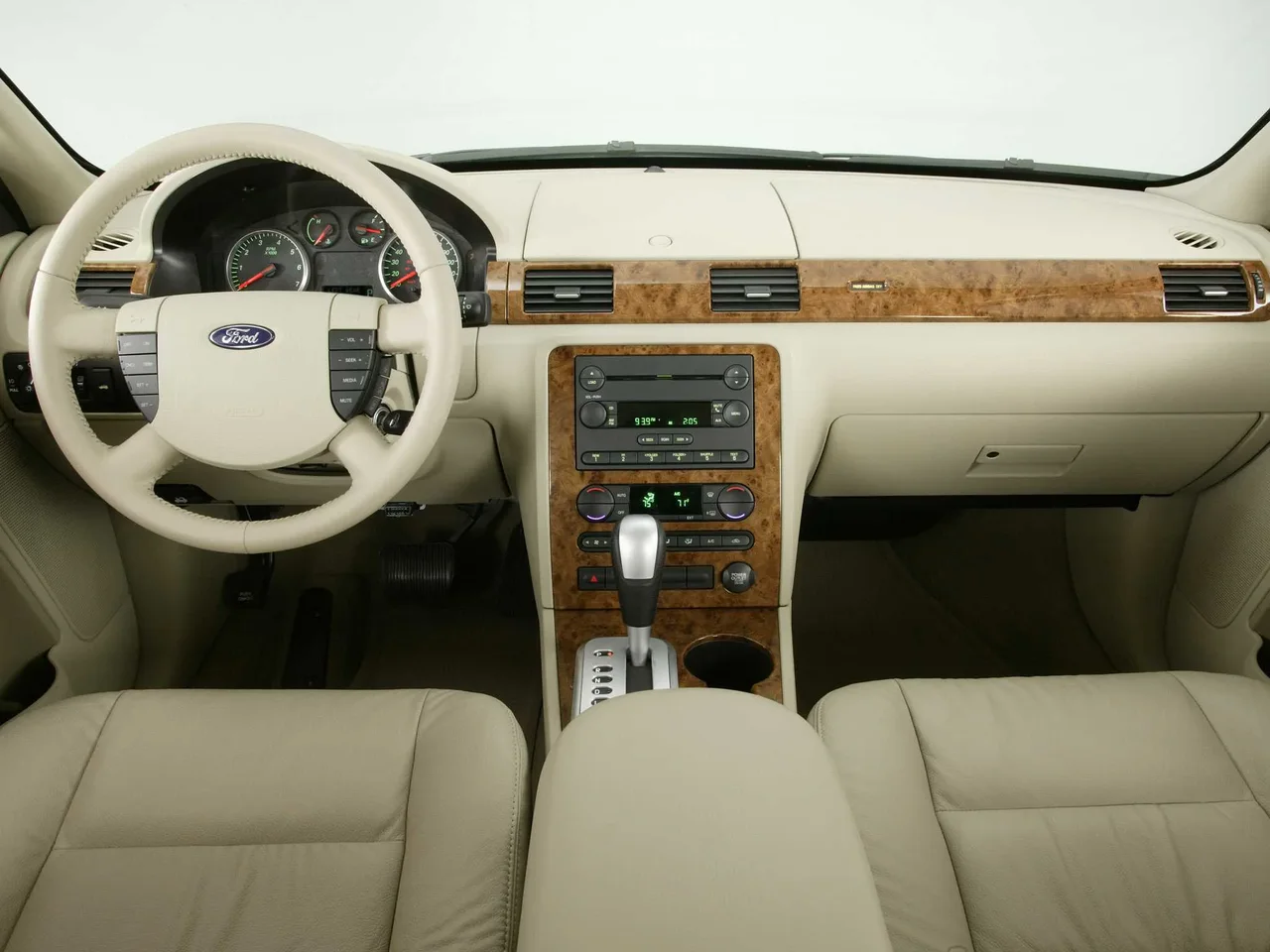 Interior 2