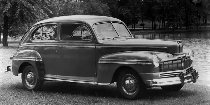 1946 Mercury 1946-mercury-eight main image