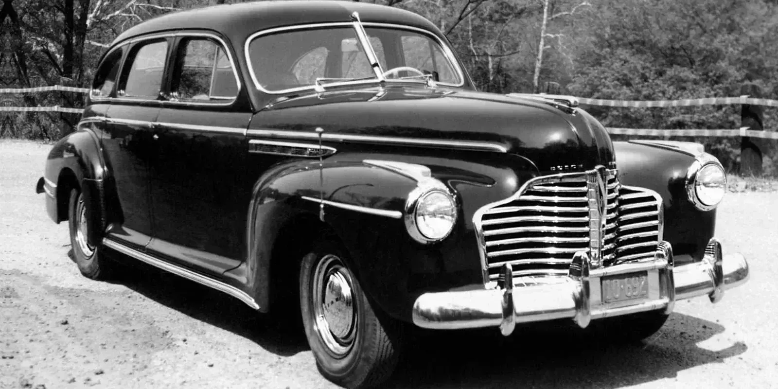 1941 Buick Special photo 1
