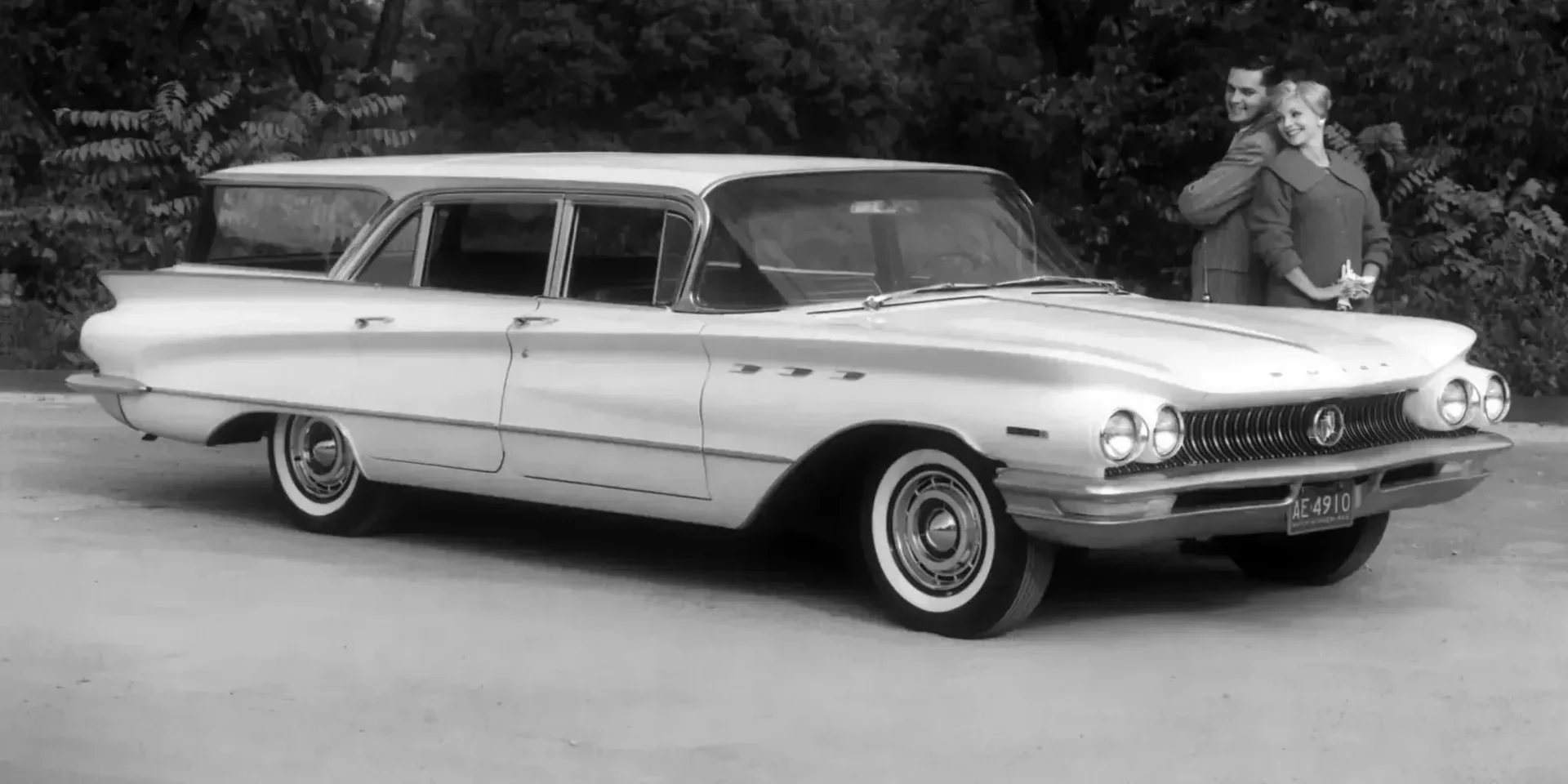 1960 Buick Invicta photo 1