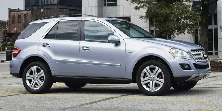 2009 Mercedes-Benz 2009-mercedes-benz-m-class-ml-450-cdi-4matic-7g-tronic main image