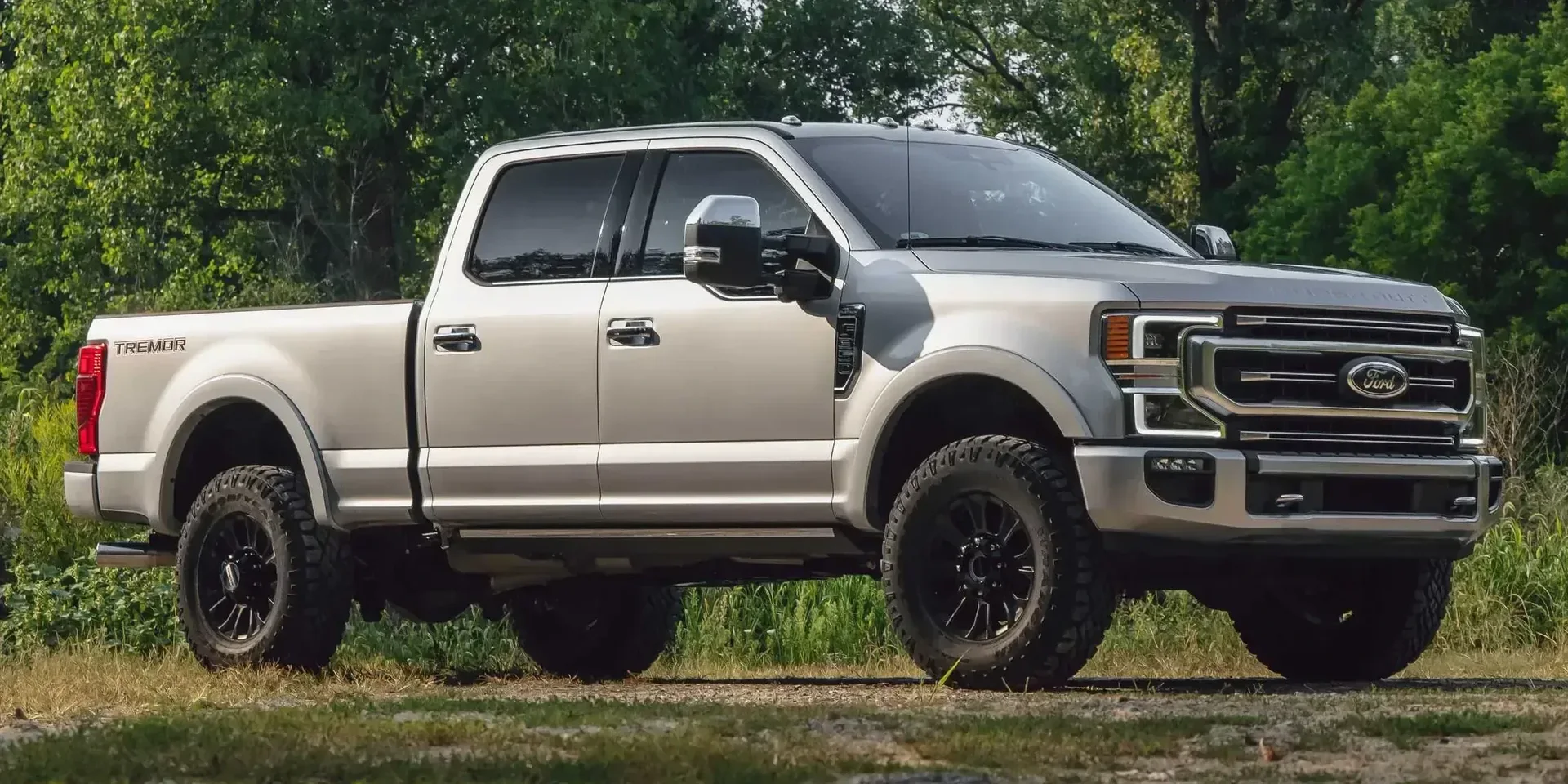 2020 Ford Super Duty F-350 photo 1