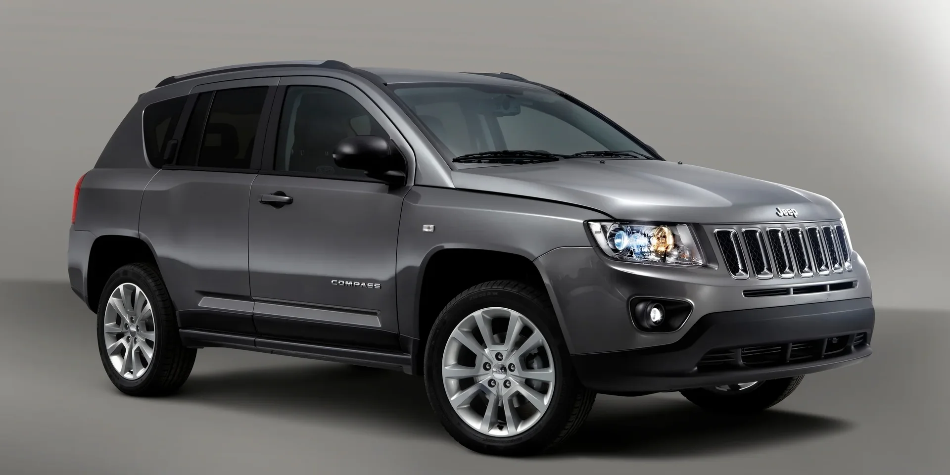 2013 Jeep Compass photo 1