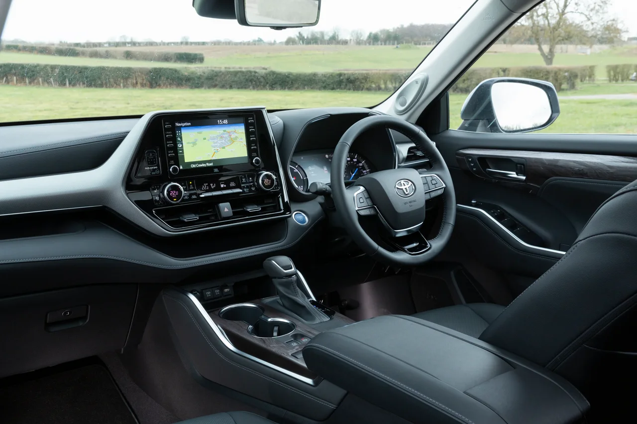Interior 2