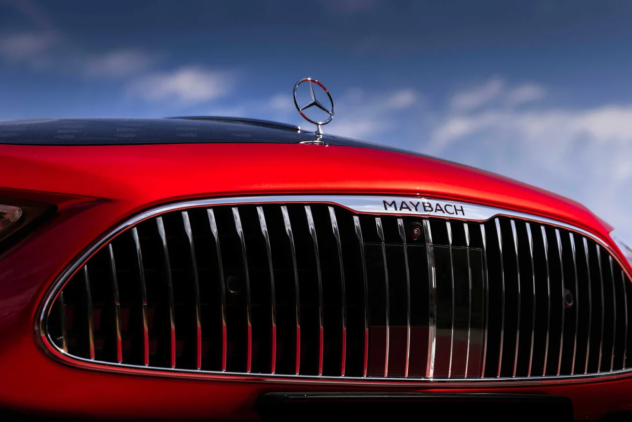 Exterior 25