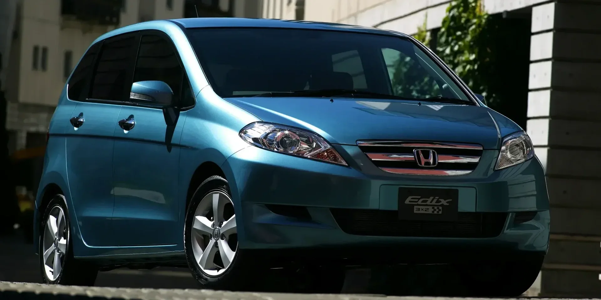 2004 Honda Edix photo 1