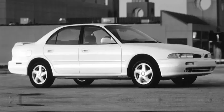 1994 Mitsubishi 1994-mitsubishi-galant-nar-galant-gs-nar main image