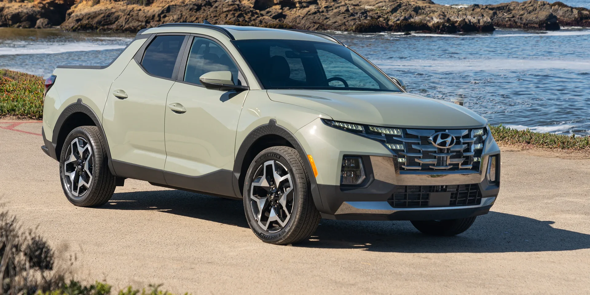 2021 Hyundai Santa Cruz photo 1
