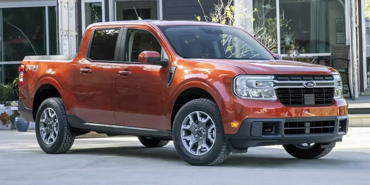 2022 Ford 2022-ford-maverick-1st-generation-p758-20-ecoboost-awd-automatic-8-speed main image