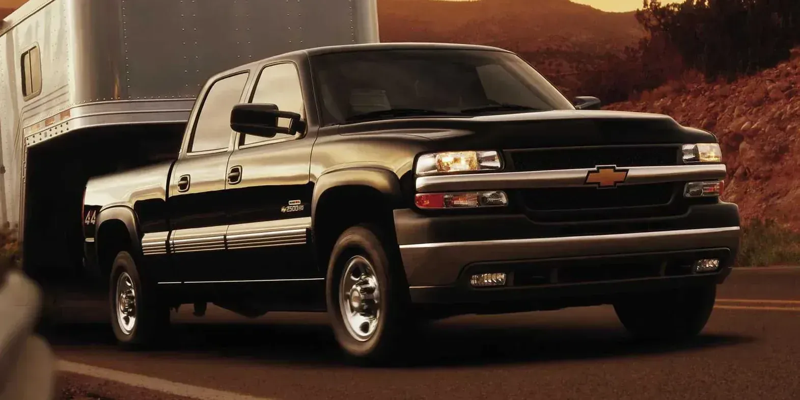 2001 Chevrolet Silverado photo 1